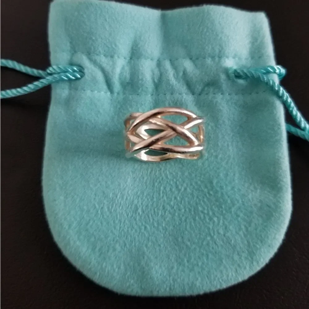 Tiffany & Co. Spiral Ring